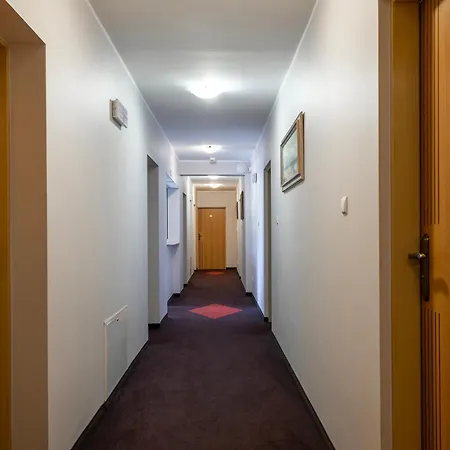 Pirat * Jastrzębia Góra