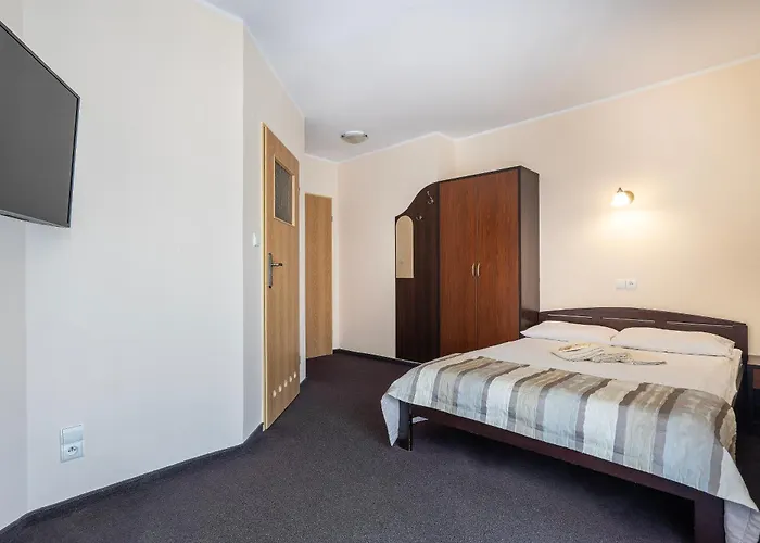 Pirat * Jastrzębia Góra