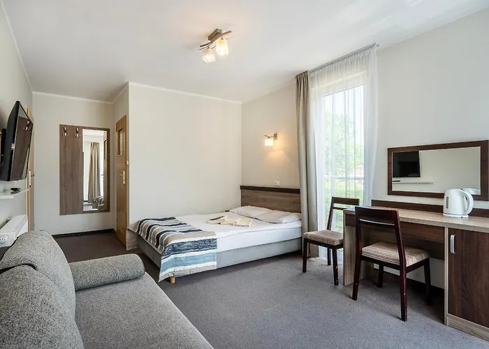 Pirat * Jastrzębia Góra